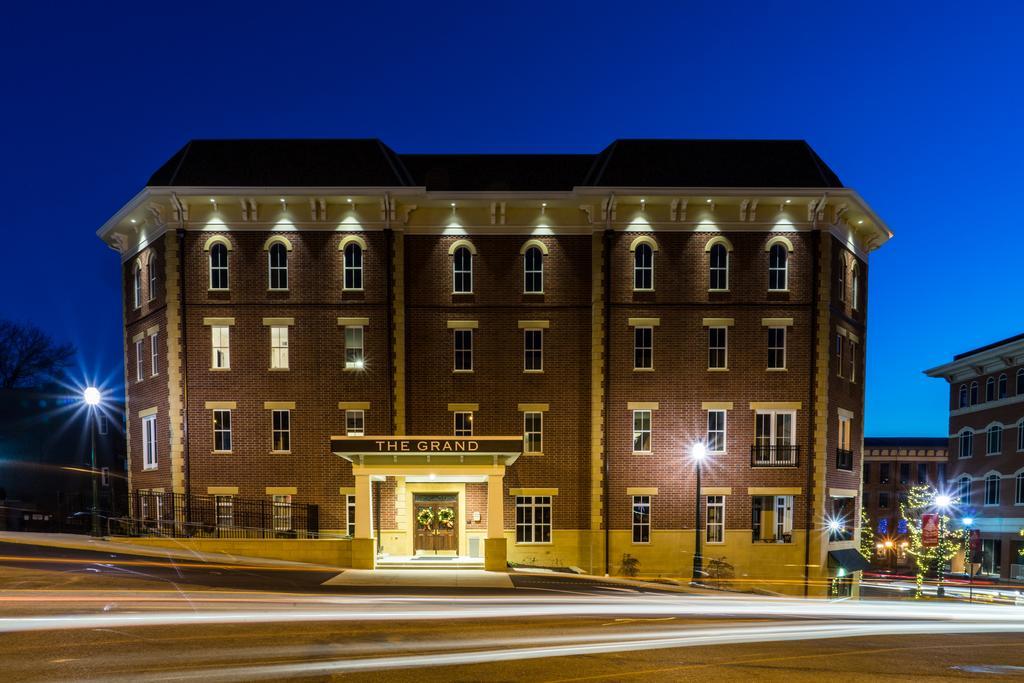The Mount Vernon Grand Hotel Esterno foto